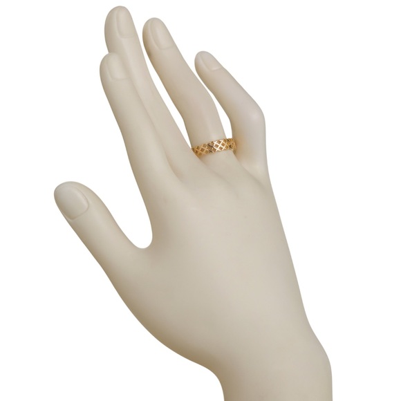 New Authentic Gucci 18K Gold Diamantissima Ring - Picture 9 of 12